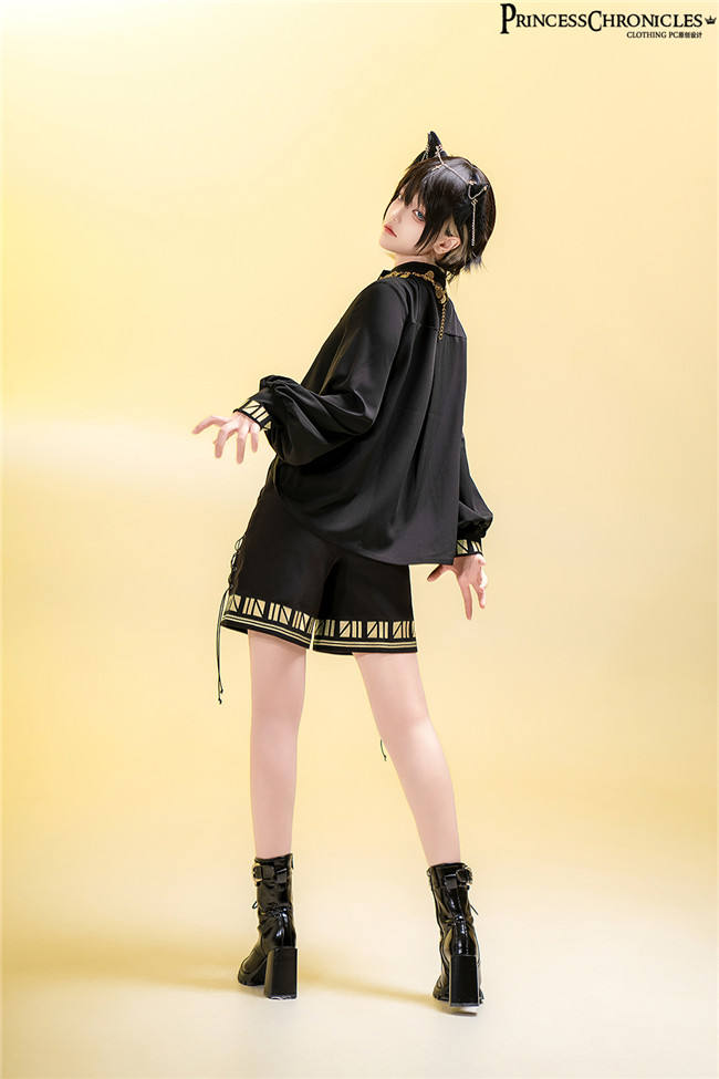 Princess Chronicles Black Cat Ouji Fashion Blouse