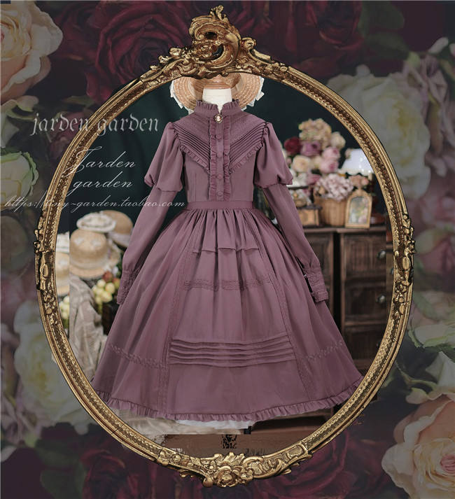 Black Forest Courtyard Gigot Sleeve Classic Lolita Dress