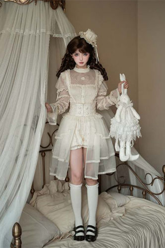 The Dream of Camellia Classic Lolita Blouse and Overall Shorts