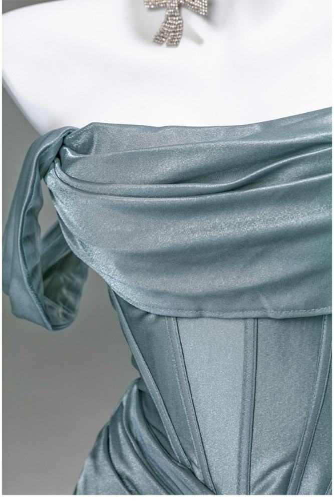 Hand Crafted Shiny Tailing Princess Prom Dress