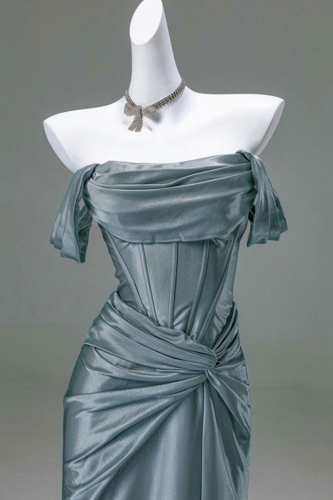 Hand Crafted Shiny Tailing Princess Prom Dress