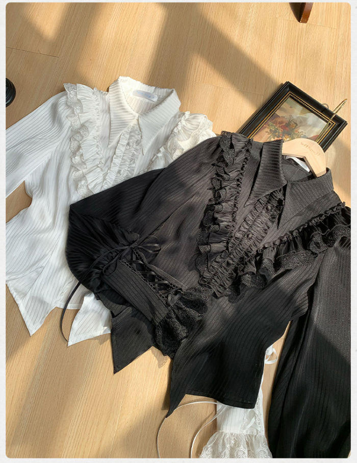 Withpuji Summer Black and White Bloomer Sleeves Shirt