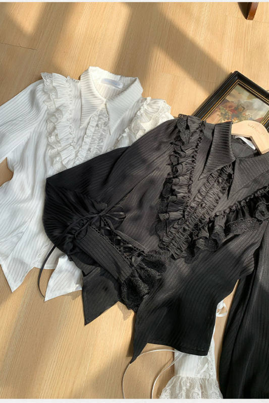 Withpuji Summer Black and White Bloomer Sleeves Shirt