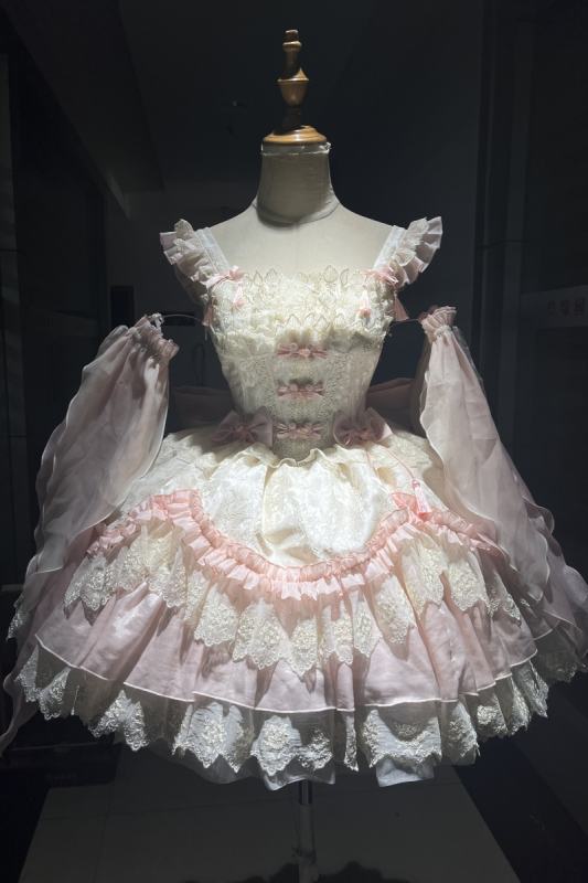 The Poetry of Flowers Short Beige Lolita Jumper