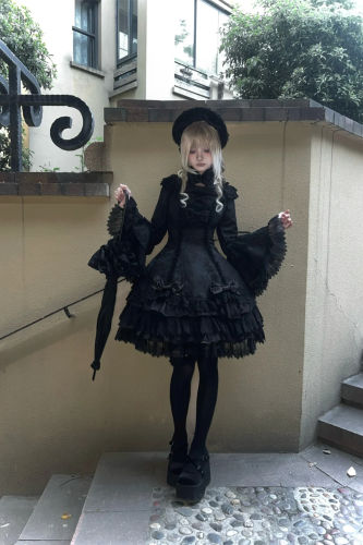 Solid Rose of Diana Black OP Lolita Set