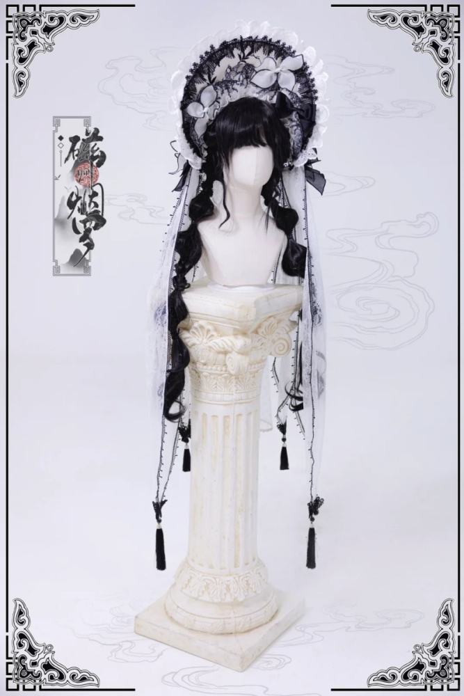 Bramble Rose Blue and White Porcelain Blue BNT Lolita Accessories