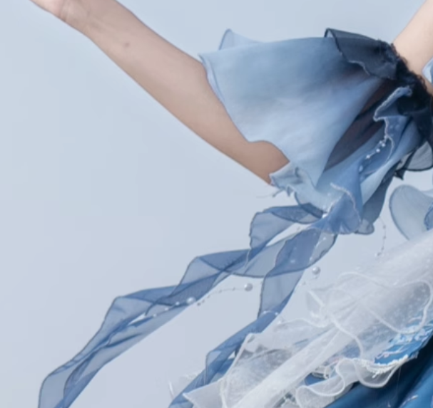 Ying Luo Fu Blue Jellyfish Ombre Classic Lolita Dress and Accessories