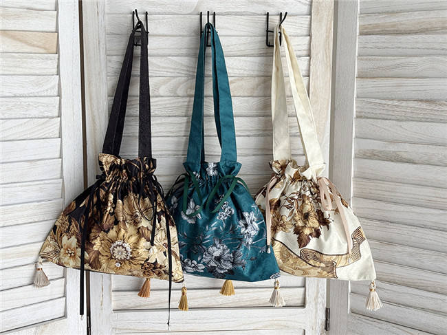 Miss Point Sunset Retro Style Lolita Accessories