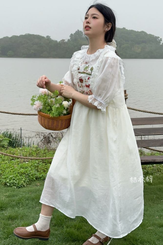 Retro Lace White Long Dress Mori Kei Fashion