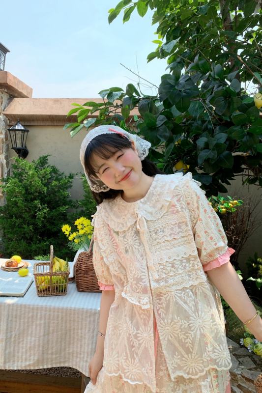 Retro Lace Embroidery Vest Mori Kei Fashion