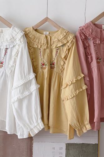 Lacework Long Sleeve Blouse Pink Mori Kei Style