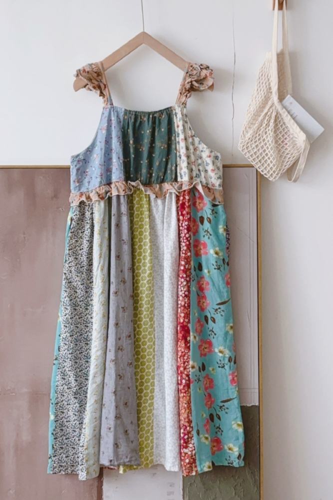 Travel Flowers Plaid Sleeveless Dress Mori Kei Clothing