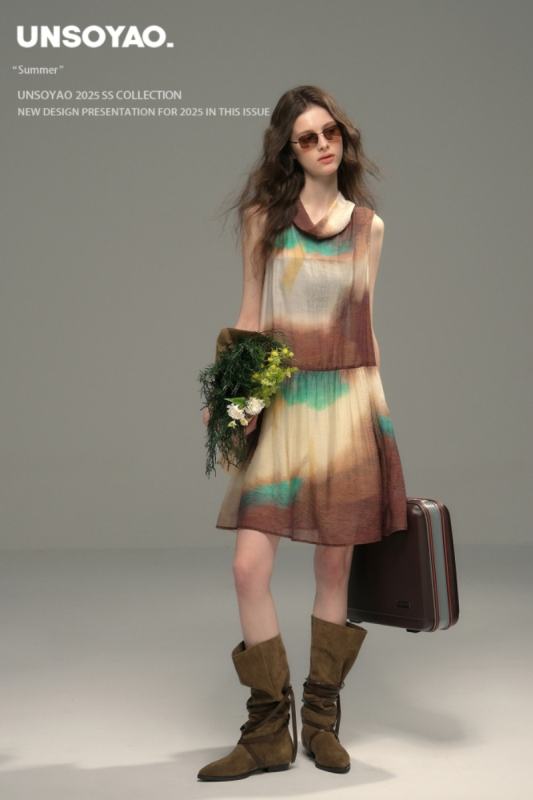 Peninsula Encounter Large Lapel Vest Dress Modern Fashion