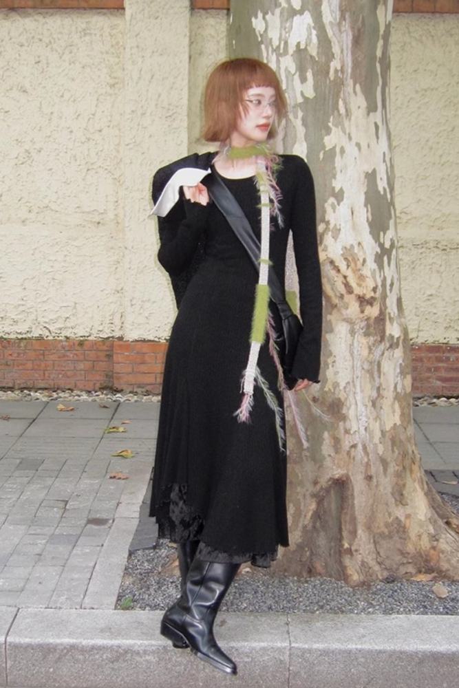 Annie Romance Round Neck High Elasticity Dress Blue Modern Clothes