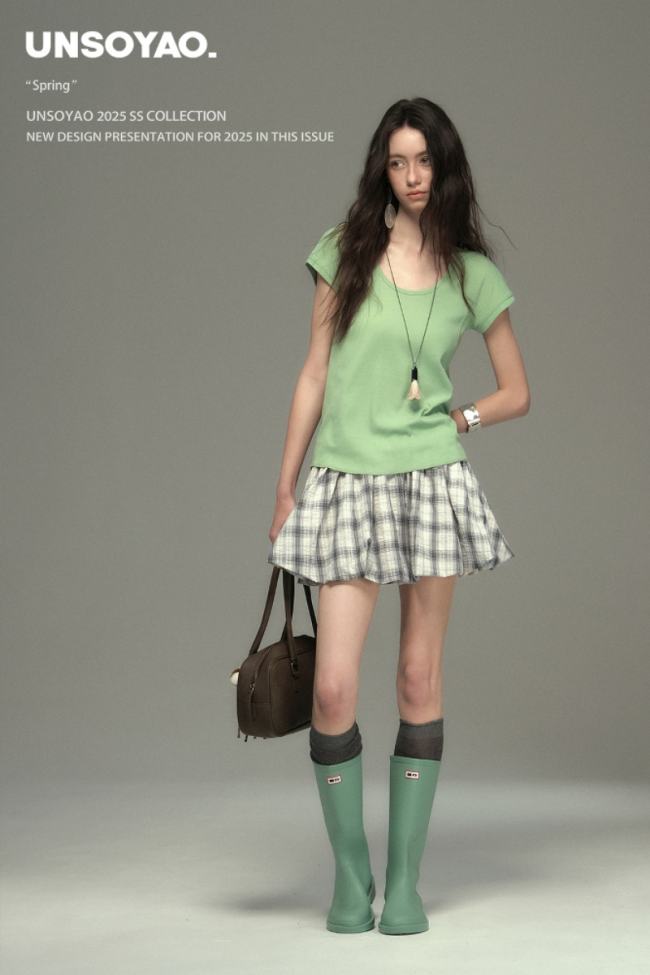 Cool Summer U Neck Top Plaid Bud Skirt Mori Kei Fashion
