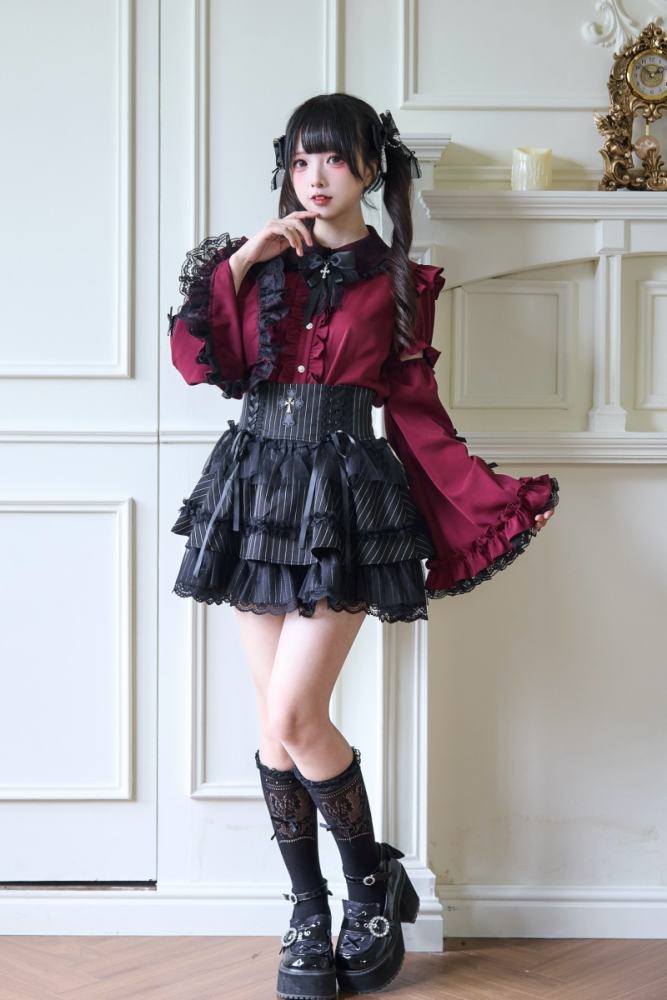 NoGenki Night Sparrow Gothic Fluffy Sleeves Lolita Blouse Jirai Kei Fashion