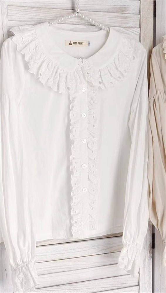 Miss Point Strawberry Pictorial Classic Lolita Blouse