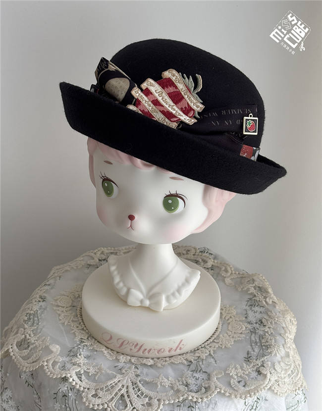 Miss Point Strawberry Pictorial Classic Lolita Accessories