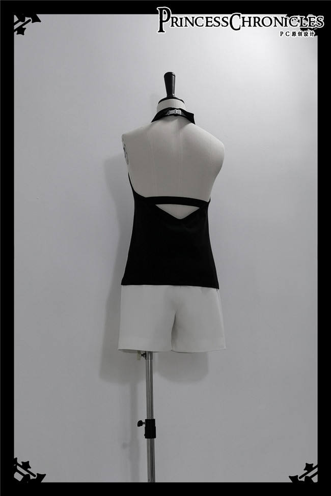 Princess Chronicles Techwear Wasteland Style Ouji Outfit