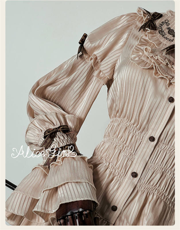 Alice Girl Chocolate Bear Sweet lolita Blouse