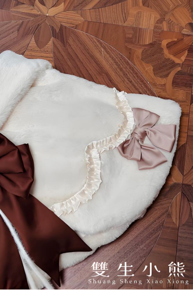 Official Alice Girl ～Frosting Bunny～ Winter Cape at White Color with Pink Bows - my-lolita-dress.com