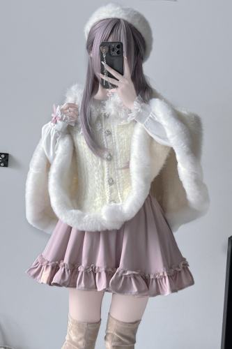 Kanna Winter Sweetheart Shiro Cape Jirai Kei Outfits