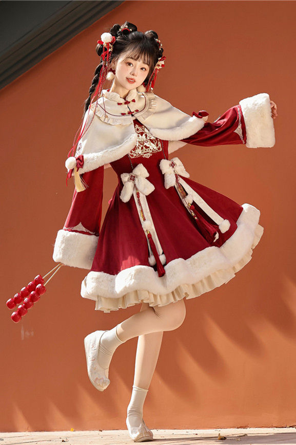 Lucky Pony Girl Christmas Qi Lolita Dress and Cape