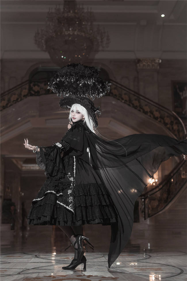 Dark Crown Plus Size Friendly Dark Gothic Lolita Blouse, Skirt, Cape and Accessories