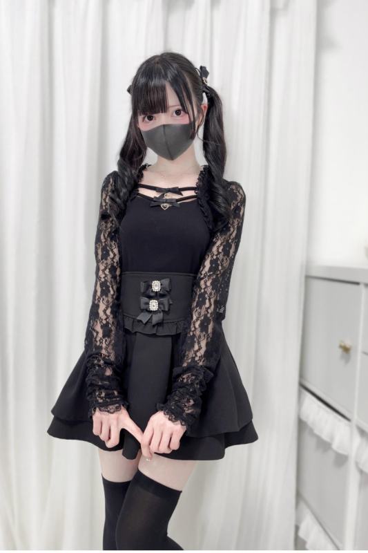 Nekura Patchwork Hollowed Long Sleeve Black Top Jirai Kei Fashion