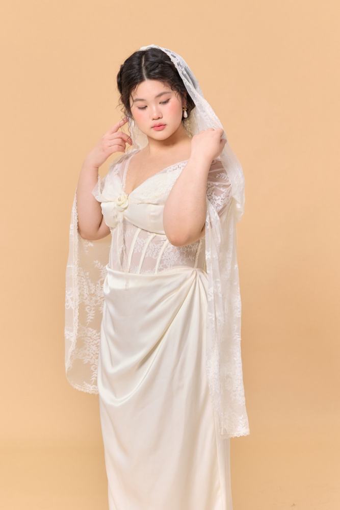 Magic Encounter Strap Fish Bone Creamy White Formal Dresses for Women
