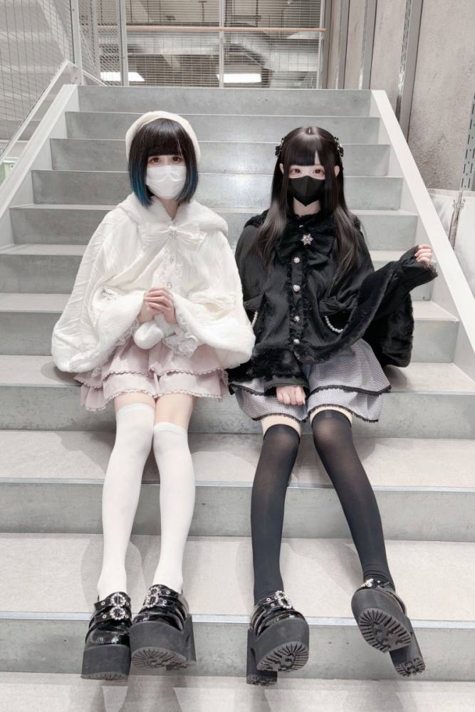 Virtual Paradise Kawaii Rabbit Ear Hooide Beige Cape Jirai Kei Outfits