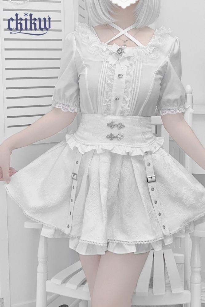 Ckikw Glamorous Chinese Buttons Metal Straps Kuro Skirt Jirai Kei Clothing