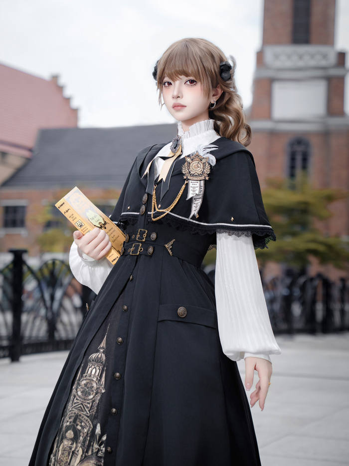 Unchartde Stars The Night Patrol Bell Classic Lolita Skirt, Blouse and Coat