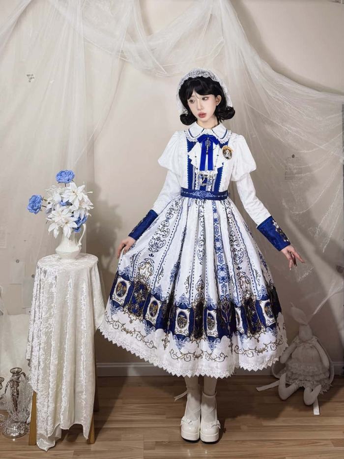 Miss Point the Blood Night Lamp Keeper Gothic Lolita Dress
