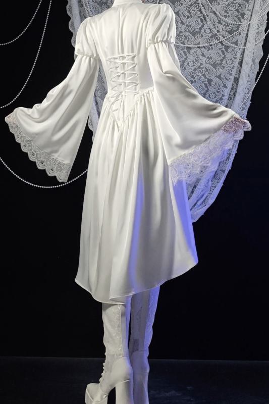 Fanhua~Ouji Style~ Gothic Lolita Long Tailing Blouse