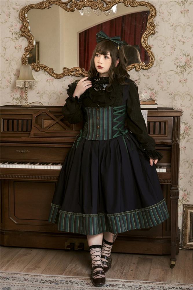 Miss Point ~The Pointe Estate Vintage Lolita Blouse