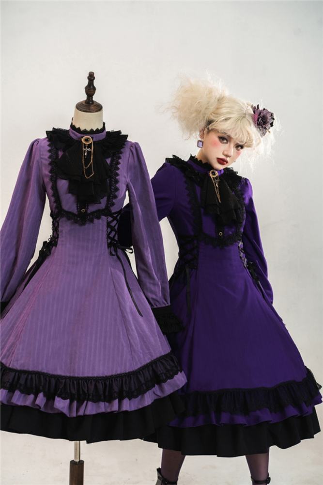 Miss Point ~The Pointe Estate Stripe Lolita OP