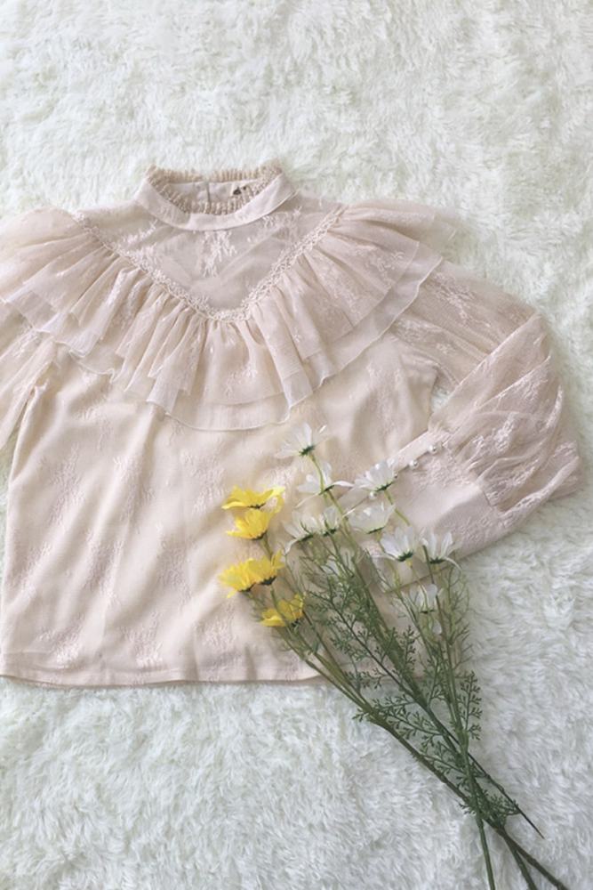 Miss Point ~Tulipa Vintage Lolita Blouse -Pre-order
