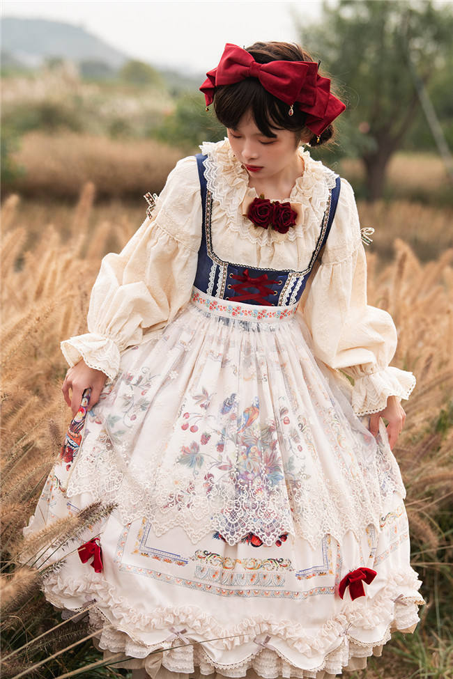 Miss Point ~The Song of Harvest Lace Apron -Pre-order