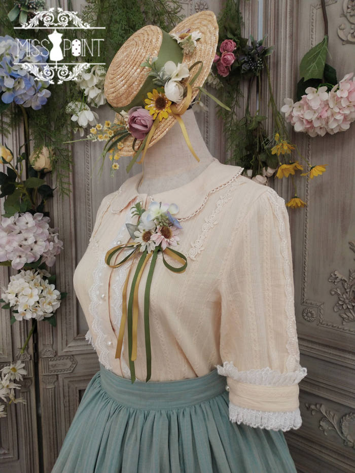 Miss Point ~Margaret Cotton Lolita Blouse -Pre-order