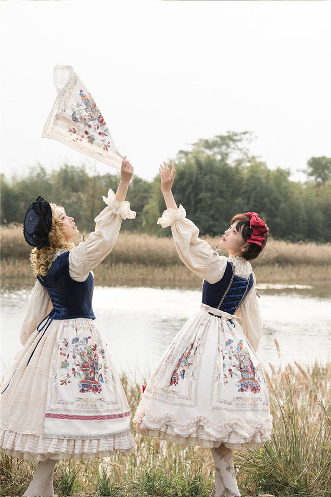 Miss Point ~The Song of Harvest Vintage Skirt -Pre-order