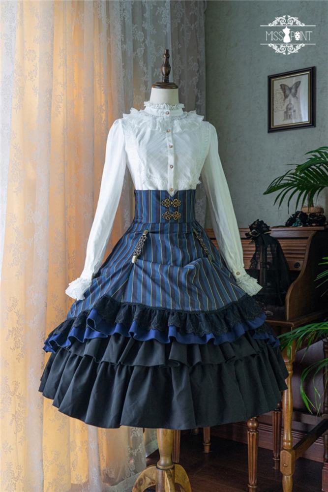 Miss Point ~The Pointe Estate Vintage Lolita Blouse