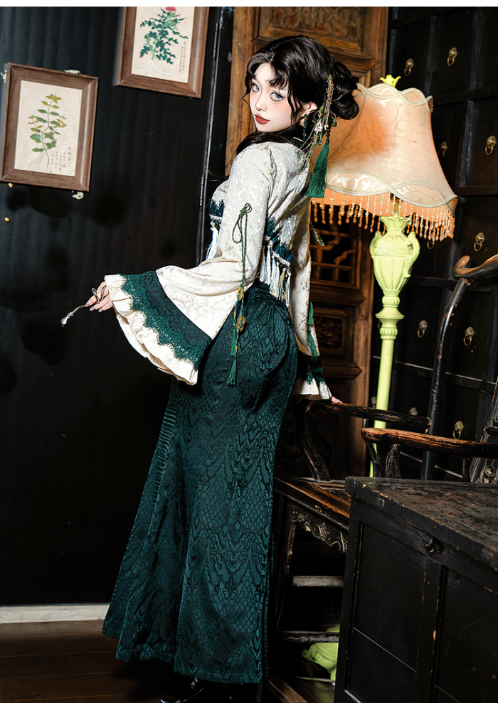 (BFM) Green Cheongsam Qi Dress and Cape