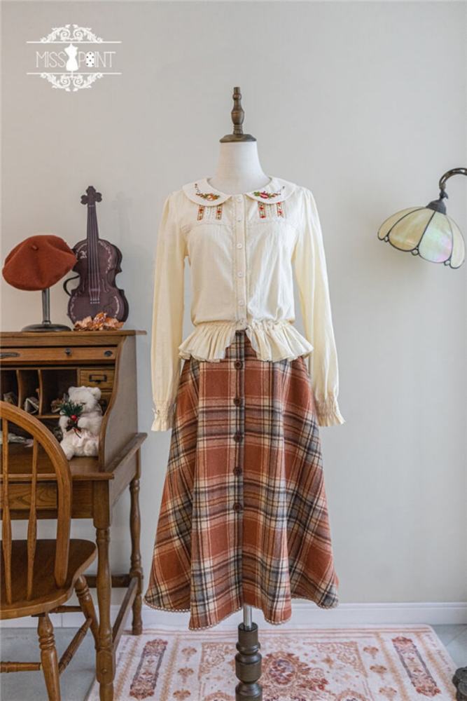 Miss Point ~Little Fox in Woods Mori Girl Elegant Plaid Skirt
