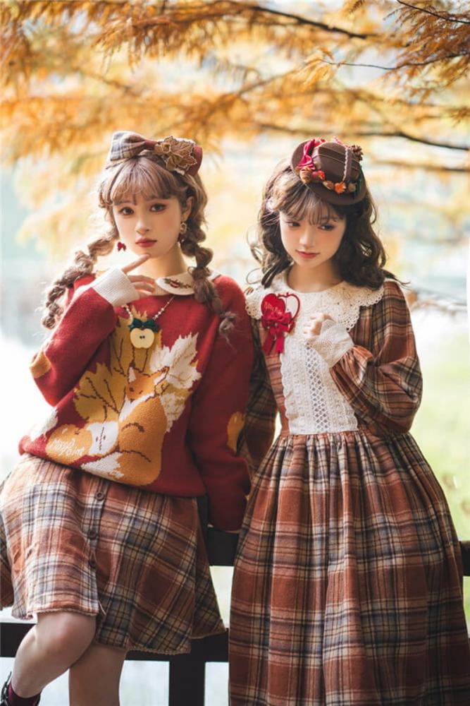 Miss Point ~Little Fox in Woods Mori Girl Elegant Plaid Skirt