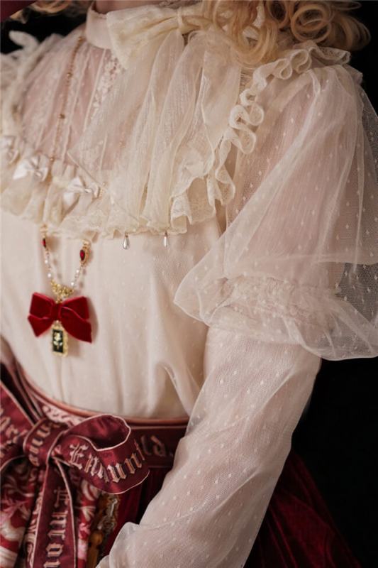 Miss Point ~Kaleidoscope Classic Lolita Blouse