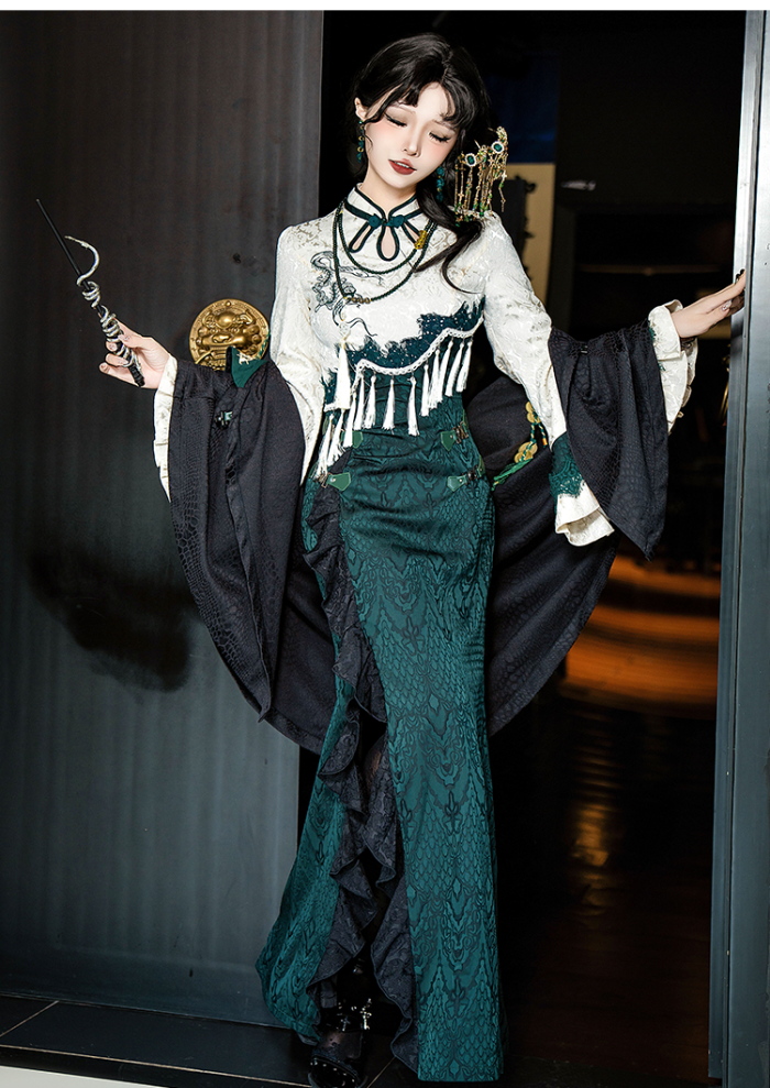 (BFM) Green Cheongsam Qi Dress and Cape