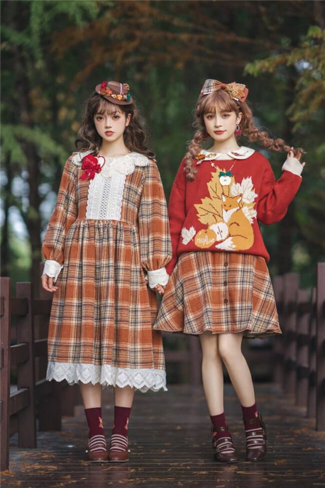 Miss Point ~Little Fox in Woods Mori Girl Elegant Plaid Skirt