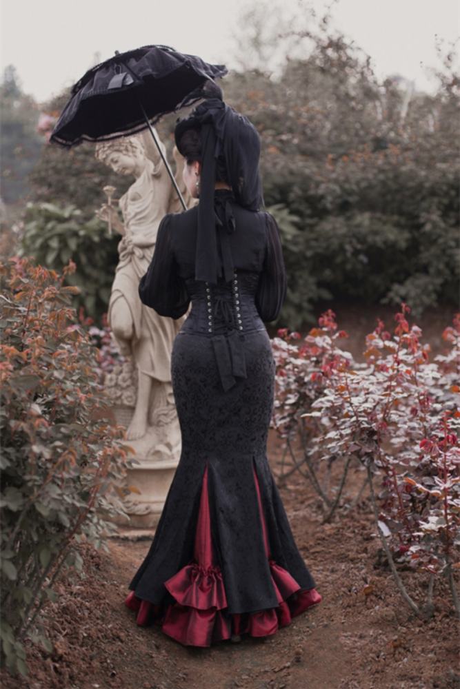 Surface Spell ~Lorelai Gothic Lolita Fishtail Skirt
