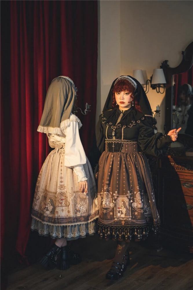 Miss Point ~ Demon Hunting Notes Skirt